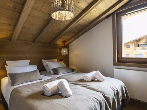 APPARTEMENT 12 personnes - 4 PIECES 2 CABINES DUPLEX 10-12 PERSONNES STANDARD