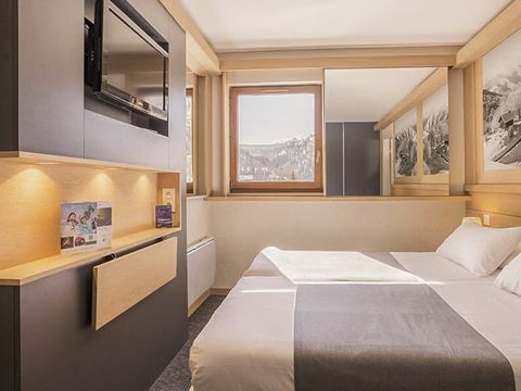 CHAMBRE 5 personnes