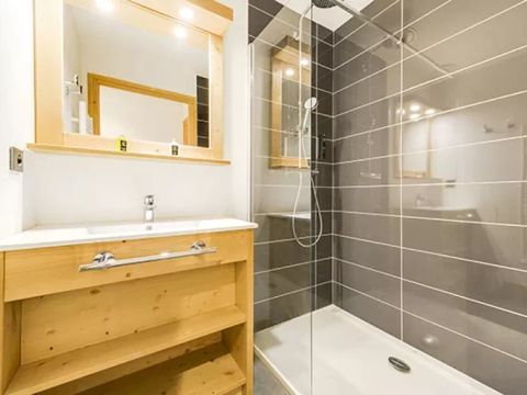 APPARTEMENT 8 personnes - 4 PIECES 8 PERSONNES VUE MONTAGNE