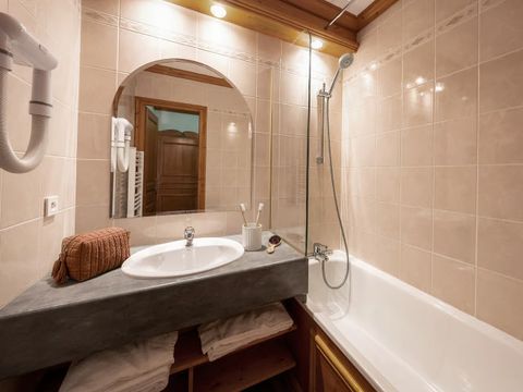 CHAMBRE 2 personnes - Chambre 2 pers.