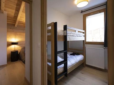 APPARTEMENT 8 personnes - 3 PIECES CABINE 6-8 PERSONNES VUE MONTAGNE