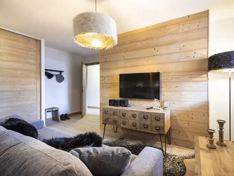 APPARTEMENT 10 personnes - 5 PIECES (3 PIECES + 2 CABINES) 8-10 PERSONNES STANDARD