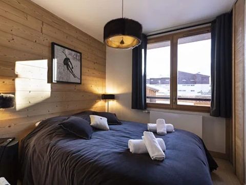 APPARTEMENT 10 personnes - 5 PIECES (3 PIECES + 2 CABINES) 8-10 PERSONNES STANDARD