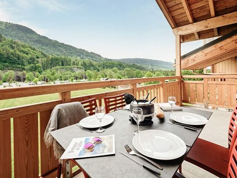 APPARTEMENT 6 personnes - 3 pièces 6 pers. FAMILLE Vue montagne
