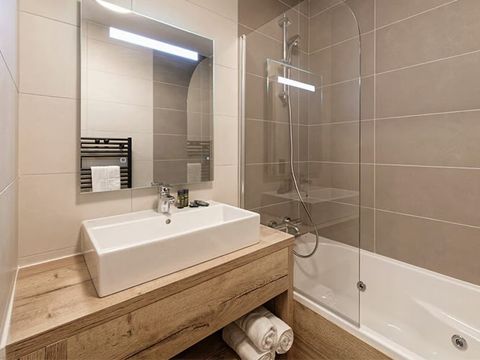 APPARTEMENT 6 personnes - 3 pièces 6 pers. FAMILLE Vue montagne
