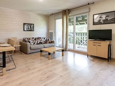 Résidence Vacancéole - Les Chalets d'Ax - Camping Ariège - Image N°7