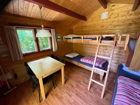 BUNGALOW 4 personnes - Cabine standard