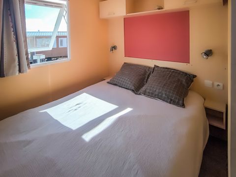 Mobilhome 4 personnes - 4 couchages avec grande terrasse - Avec clim