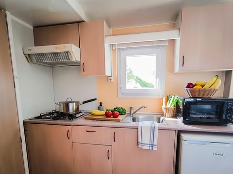 Mobilhome 4 personnes - 4 couchages avec grande terrasse - Avec clim