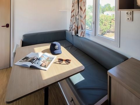 Mobilhome 4 personnes - 4 couchages avec grande terrasse - Avec clim