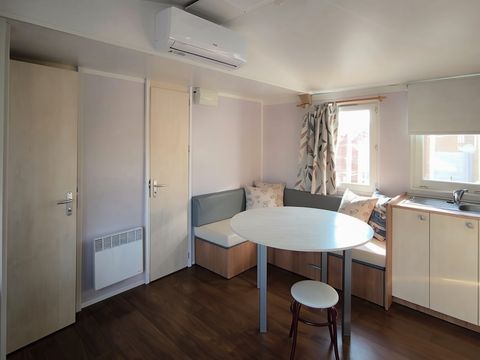 Mobilhome 6 personnes - 6 couchages (avec clim)