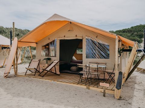 TENTE TOILE ET BOIS 5 personnes - Safari Lodge (à l'exclusion des installations sanitaires)
