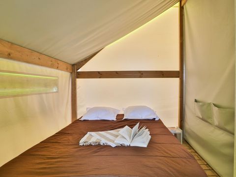 Tente 5 personnes - SAHARI sans sanitaires et non chauffée
