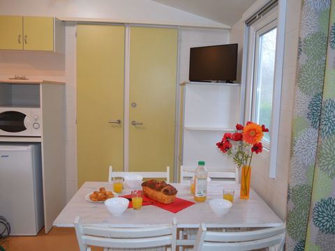 MOBILHOME 6 personnes - Standard - 2 chambres - TV