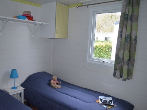 MOBILHOME 6 personnes - Mobil home Standard 27m² / 2 chambres + TV + Terrasse non couverte 4/6 pers