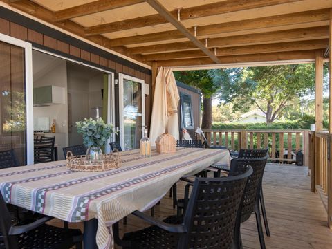 MOBILHOME 8 personnes - Tribu CONFORT climatisé - Bord Canal