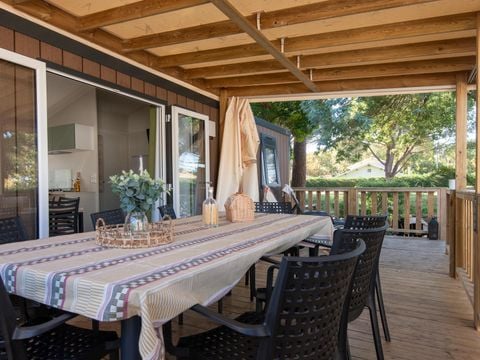 MOBILHOME 8 personnes - Tribu CONFORT Climatisé - Bord Canal