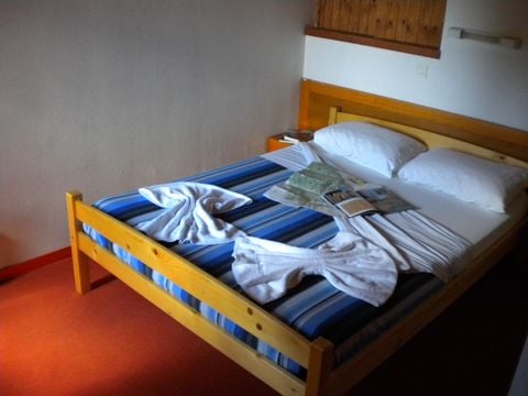 GÎTE 7 personnes - sur 2 étages