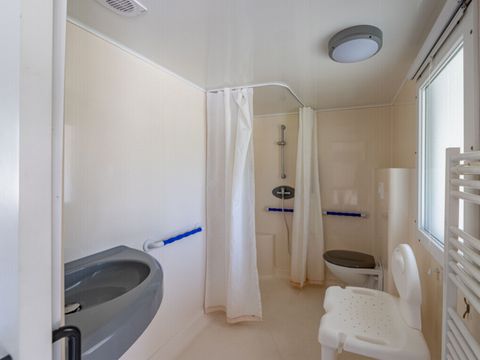 MOBILHOME 4 personnes - Classique 2ch 4p PMR D