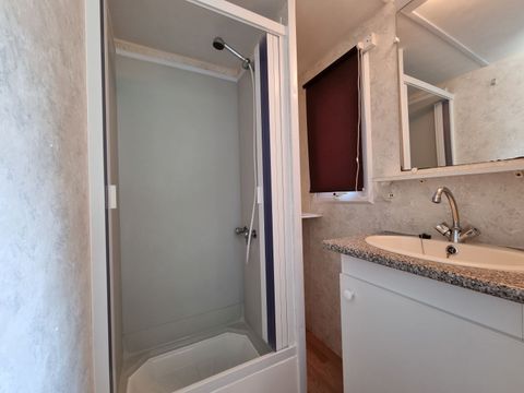 MOBILHOME 4 personnes - 2 chambres avec sanitaire