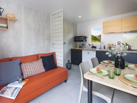 Mobilhome 4 personnes - SUNELIA PRESTIGE 2 chambres - 34m² - Terrasse couverte 4 pers