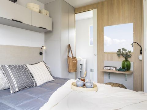 Mobilhome 4 personnes - SUNELIA PRESTIGE 2 chambres - 34m² - Terrasse couverte 4 pers