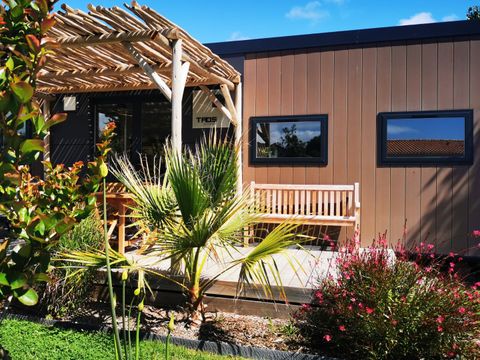 Mobilhome 4 personnes - SUNELIA LUXE TAOS 2 chambres - 40m² - Pergola exotique 4 pers