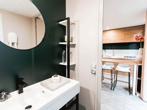 Mobilhome 6 personnes - COTTAGE CONFORT 3 chambres - 35m²-Terrasse couverte 6 pers