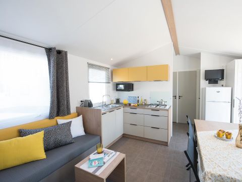 Mobilhome 8 personnes - SUNELIA PRESTIGE 4 chambres - 40m² - Terrasse couverte 8 pers