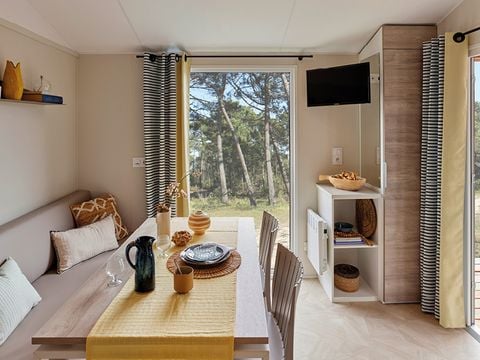 Mobilhome 4 personnes - Dimanche - LOISIRS CONFORT 2 chambres- 20m² - Terrasse Intégrée 4 pers