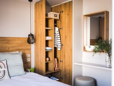 Mobilhome 4 personnes - Dimanche - SUNELIA PRESTIGE 2 chambres - 34m² - Terrasse couverte 4 pers