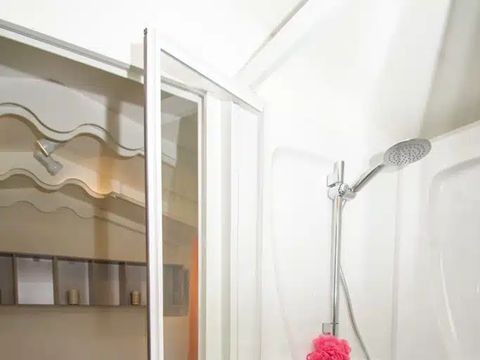 Hébergement 2 personnes - Insolite Premium Roulotte Arizona - 1 chambre - 17m²