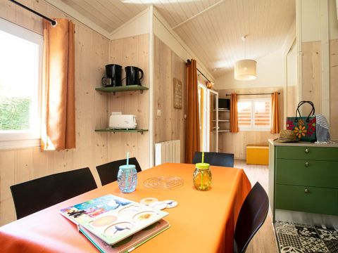 CHALET 5 personnes - Chalet Privilège Montana 35m² - + terrasse 8m² 2 chambres 4/5 personnes 2/5 pers