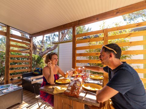 MOBILHOME 4 personnes - Cottage 2 chambres - CLIM - TV - WIFI - PLANCHA