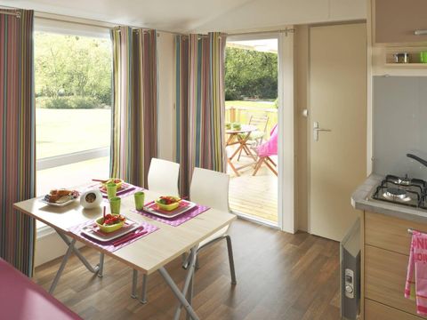 MOBILHOME 4 personnes - Loggia 25m² + terrasse - 2 chambres