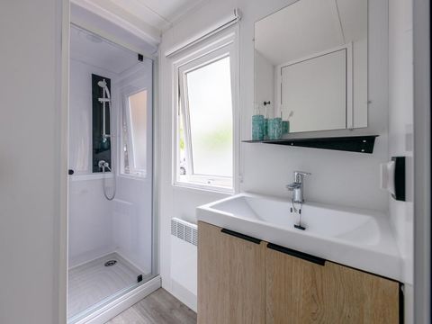 Mobilhome 4/6 personnes - 2 chambres - Grand Confort - 34m² *