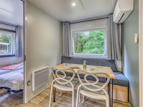 Mobilhome 2/4 personnes - 2 chambres - Confort- 26m² *