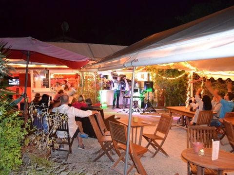 Camping Les Pins du Soleil - Camping Landes