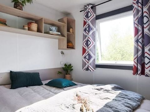 Mobilhome 8 personnes - BERNACHE****