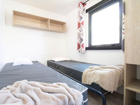 Mobilhome 4 personnes - Mobile-Home BERGERONNETTE**** 4 personnes