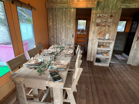 Tente en toile et en bois 5 personnes - Luxury Lodge