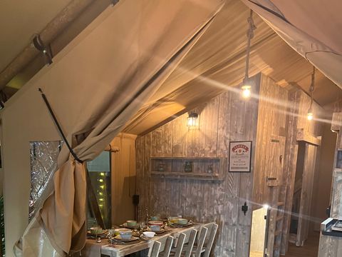 Tente en toile et en bois 5 personnes - Lodge Woody 38