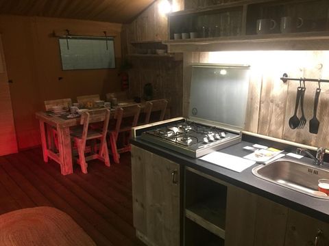 Tente en toile et en bois 5 personnes - Lodge Woody 38