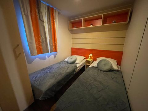 MOBILHOME 6 personnes - XXL (3 chambres)