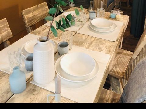 Tente en toile et en bois 4 personnes - Lodge Woody 27