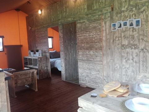 Tente en toile et en bois 4 personnes - Lodge Woody 27