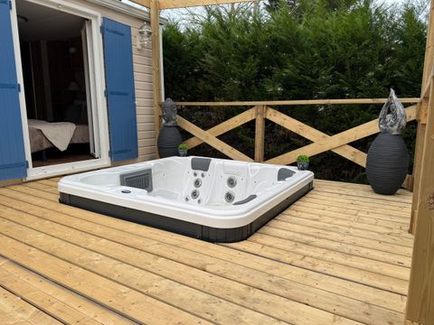 MOBILHOME 4 personnes - Mobilhome Premium SPA 2ch