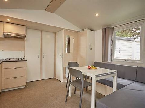 Mobilhome 6 personnes - Classique | 3 Ch. | 6 Pers. | Terrasse surélevée | 1 SDB