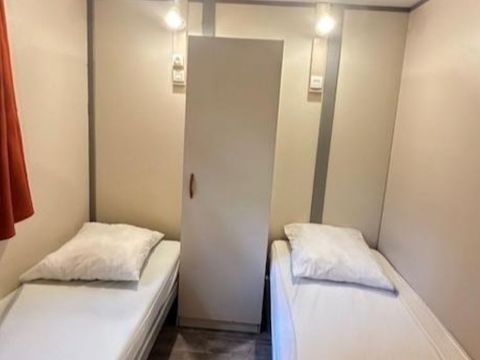 CHALET 4 personnes - confort 2 ch 4 pers dimanche