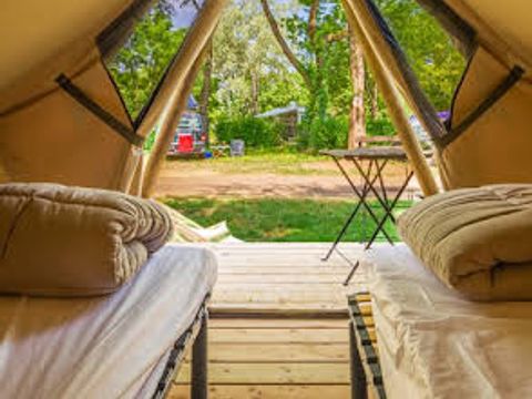 TENTE 2 personnes - Tente Prêt à camper 6m² 1 chambre - sans sanitaires + terrasse 3m² 2 pers